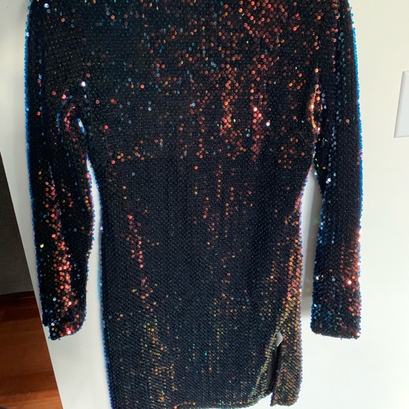 Motel Backless Bodycon Dress - Picture 4 of 6